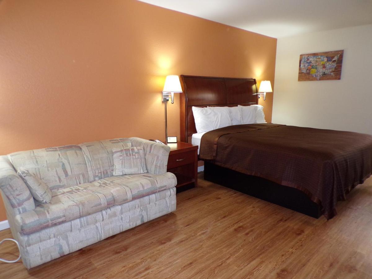 Carry On Inn & Suites LaFayette Bilik gambar