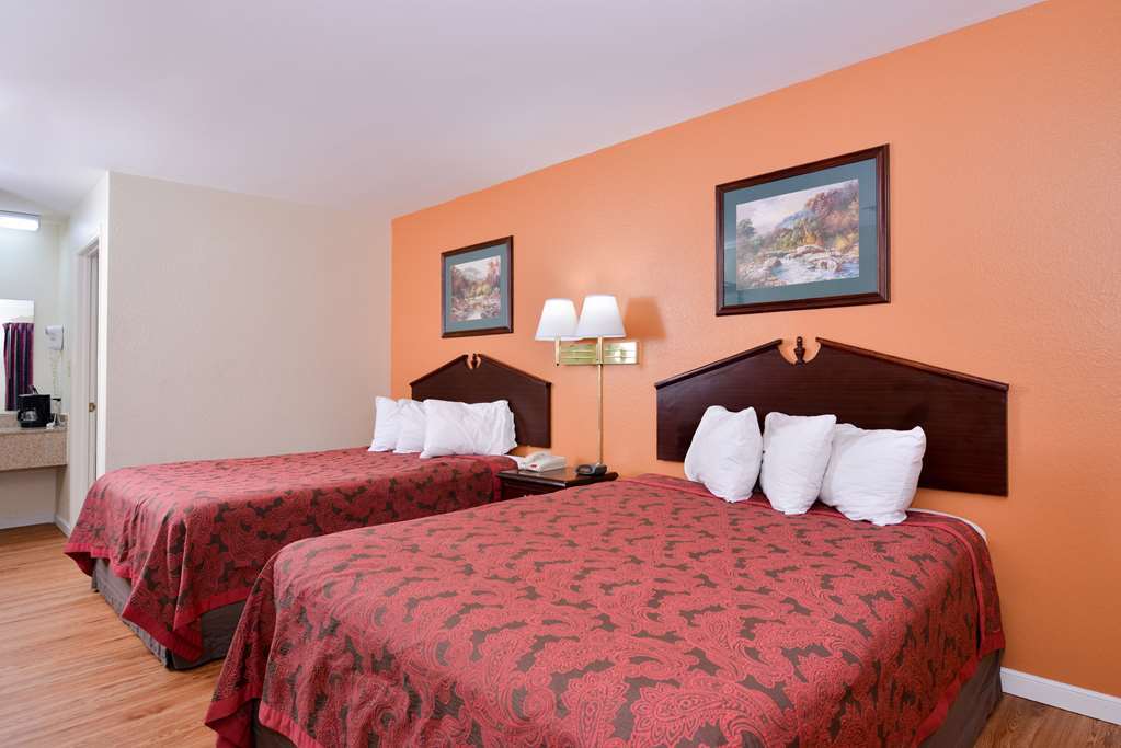 Carry On Inn & Suites LaFayette Bilik gambar